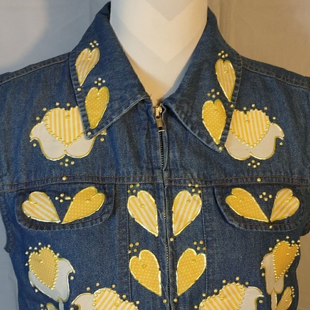 First Class Embellished Denim Women's Vest - Picture 2 of 7